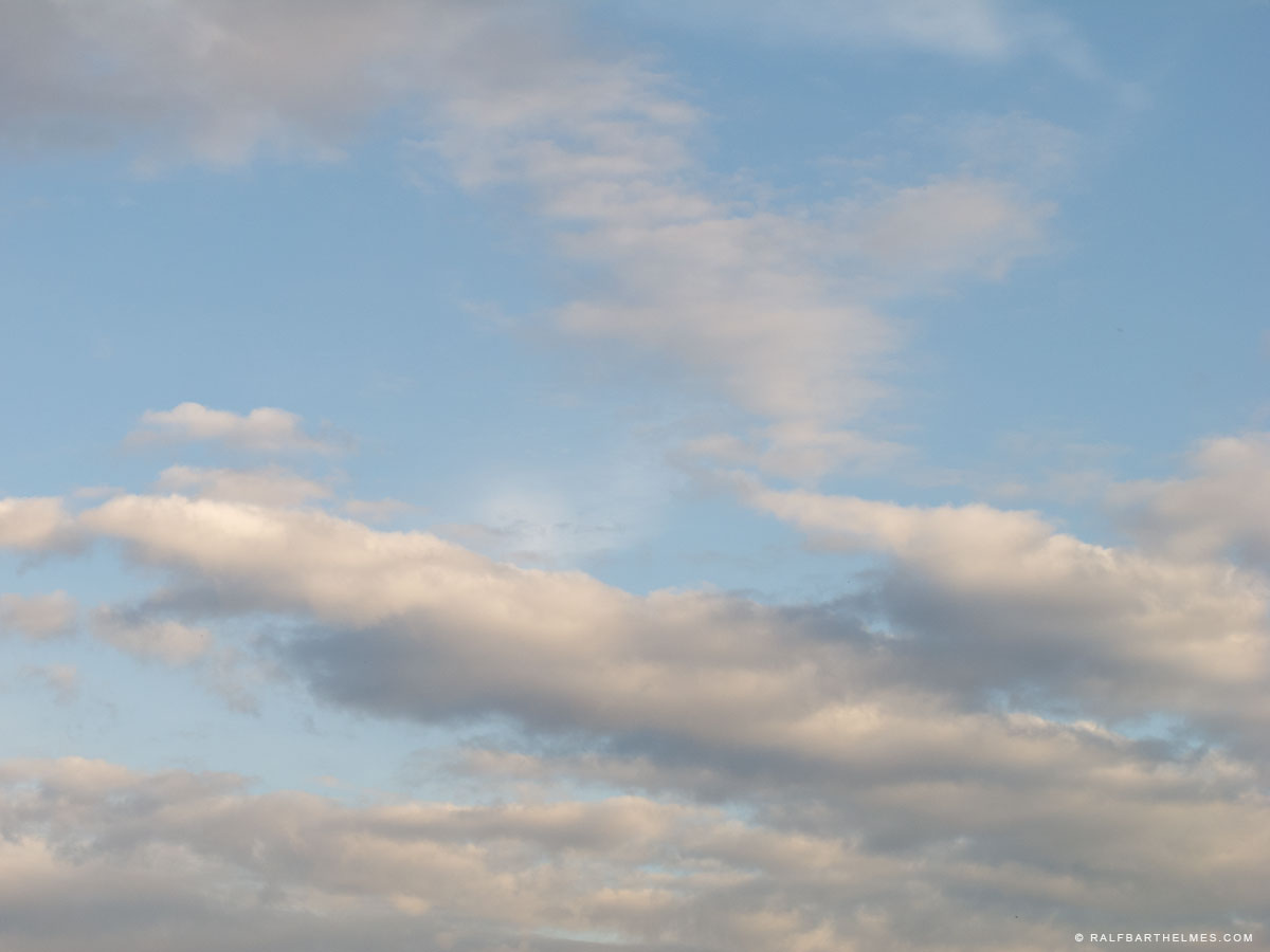 473-foto-cloud-frankfurt-editorial